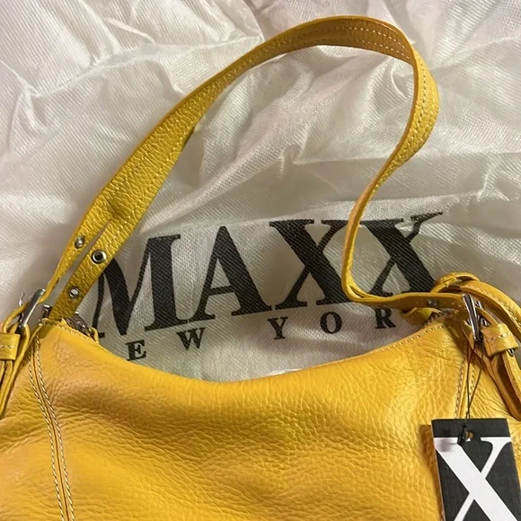 NWT Max New York Yellow Handbag - Picture 4 of 4
